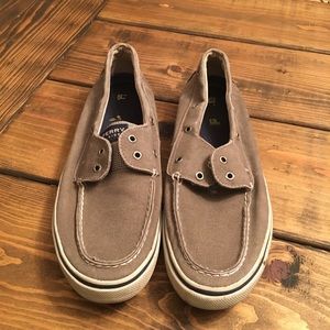 sperrys without laces